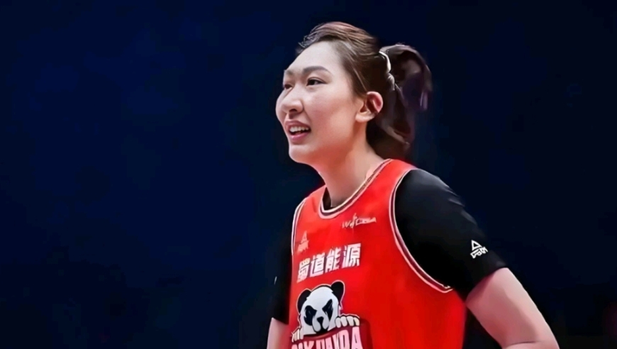 真没法防！韩旭高举高打碾压内线 四川女篮轰出一波15-1