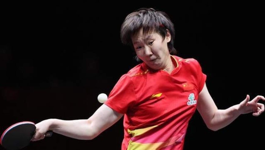 王曼昱越来越像护台之神张怡宁，邓亚萍犀利指出她比蒯曼强在哪