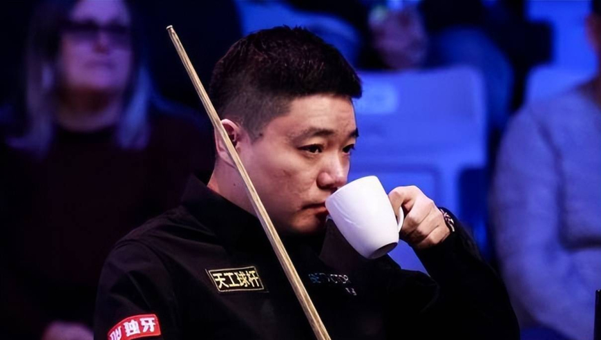 体坛名场面｜晖哥向死而生的一杆防守！不计后果的袋角斯诺，对手愁到头皮发亮