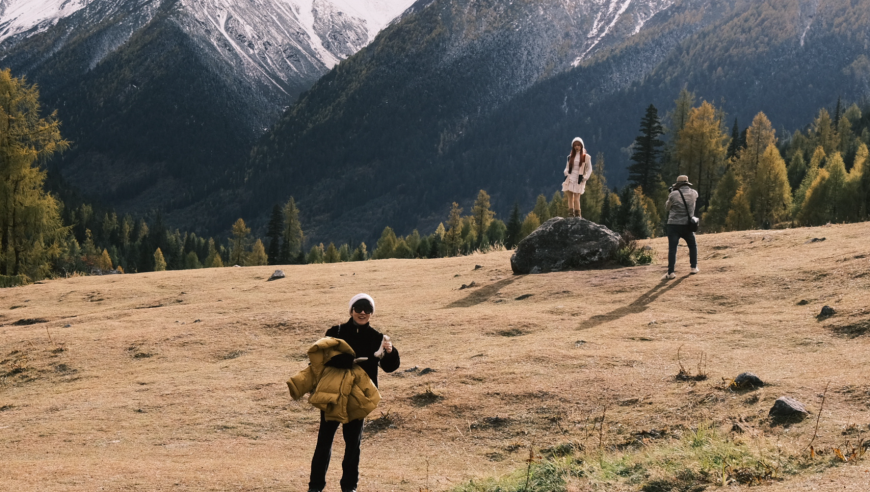 为什么不学On去商K？网友偶遇Rookie和Wei在四川爬山