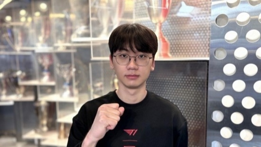 T1全员已抵京，Faker：这次也是以挑战者的心态出发，需警惕IG的“气势”