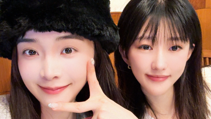 【LPL老婆】余霜化身白发魔女，这风格突破了自我