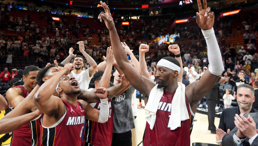 阿德巴约83分之夜引爆舆论，刷分却是最不道德的？| 外网之声