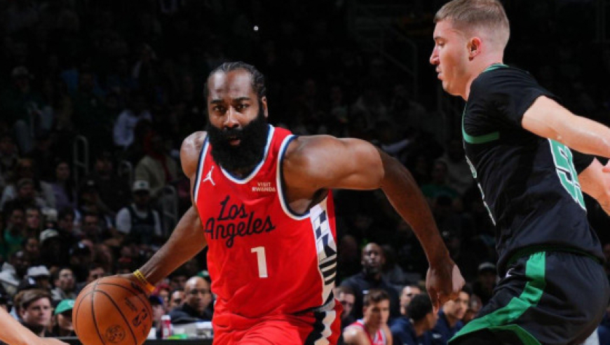 快船一战再伤两员大将！无缘24分逆转绿军 近8战7败仅排西部第11