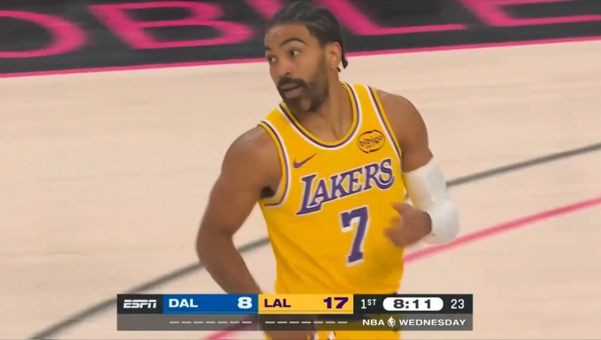 投疯了！文森特连轰5记三分+造三分犯规 4分钟狂轰18分看惊东契奇