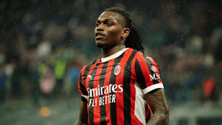 米兰跟队：阿莱格里给全队放假两天，莱奥主动加练&恢复状态