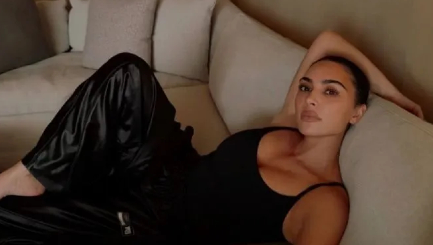 外媒曝汉密尔顿想同时与两个卡戴珊姐妹交往！詹娜曾是他前女友