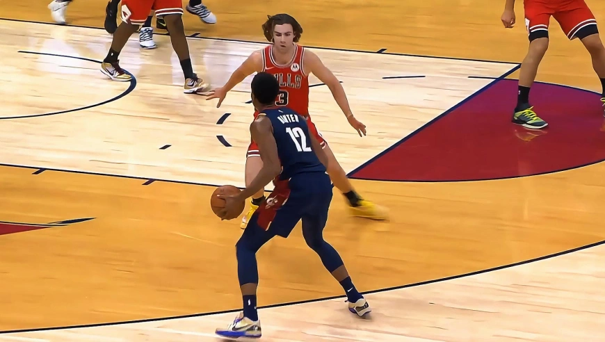 9日NBA十佳球：东契奇超远logo三分 骑士亨特脚踝终结晃倒吉迪