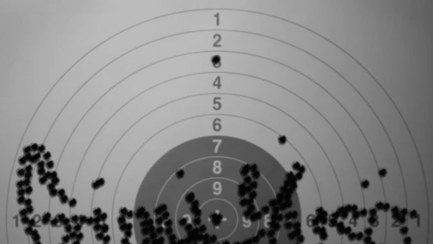 联盟最大的乐子？坐拥三个世界冠军的银河战舰，成为了今年第一支被淘汰的队伍