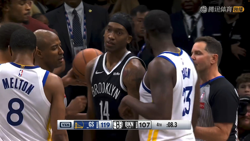 差点打架！篮网已经投降勇士还要出手 曼恩直接撞飞追梦不满