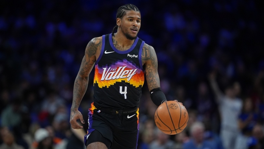 太阳官宣：杰伦-格林仅4分钟腿筋伤势复发退赛 本季只打4场