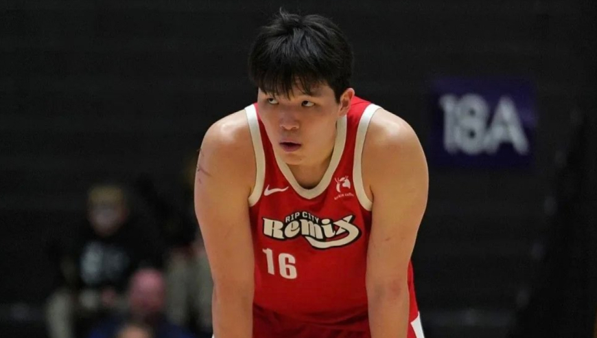 队友再独又如何？杨瀚森11中8完成救赎，从蓝领打成核心 | 主打星