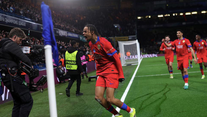 欧冠上演恩怨对决：2-8！11.6亿豪门惨遭双杀无缘八强 输得毫无脾气