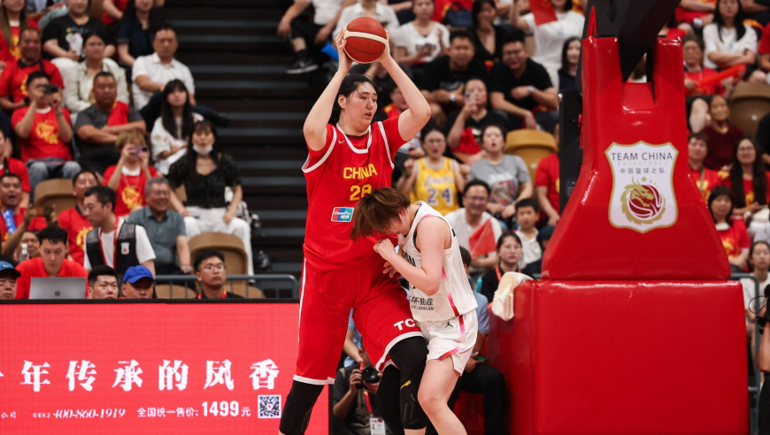9分钟16分！张子宇的表现有多不可思议？日本女篮全队绝望：这还怎么打？