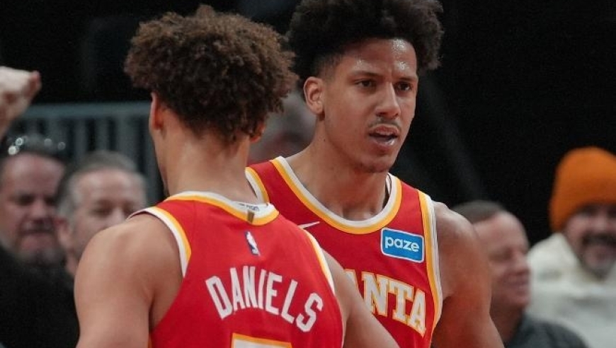 鹰王23+10+12，双枪合砍50分状元郎打铁，老鹰大胜雄鹿豪取9连胜