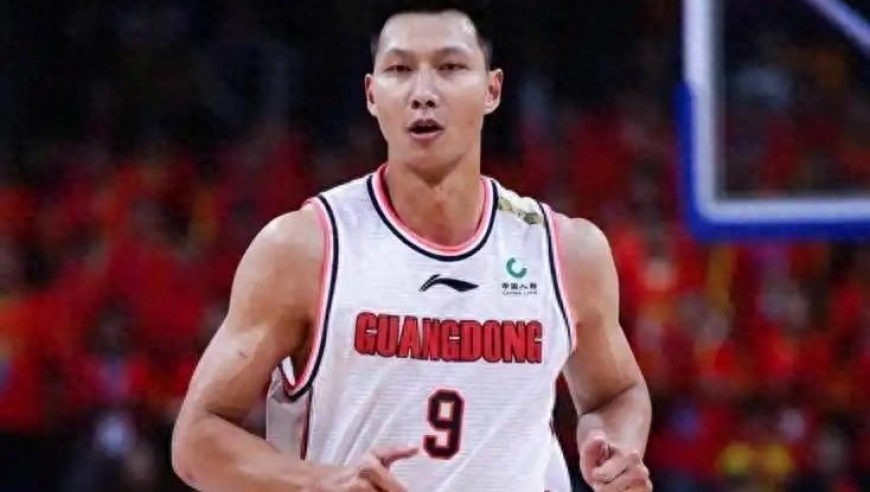 央视取消播出专访，戳穿易建联退役后的“真实现状”
