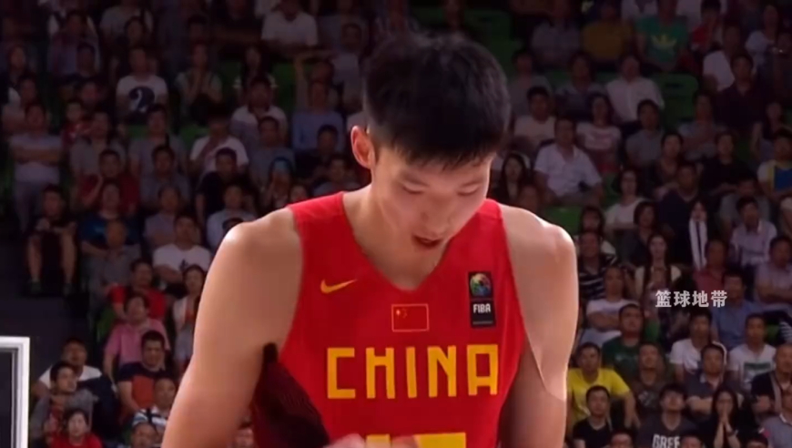 他被网暴整整六年，有人一路背负争议与骂名，却依旧把国旗扛在肩上｜体坛记忆