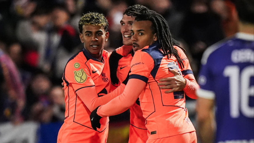 国王杯巴萨2-0晋级16强：亚马尔助攻，拉师傅、滕森破门