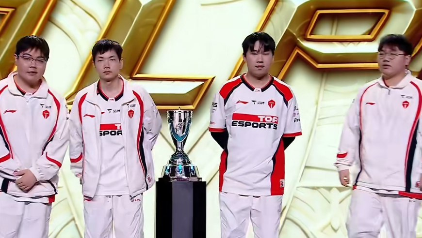 369发文力挺队内打野，LPL新人都让你们喷没了！回应绿甲蝎子是本能操作