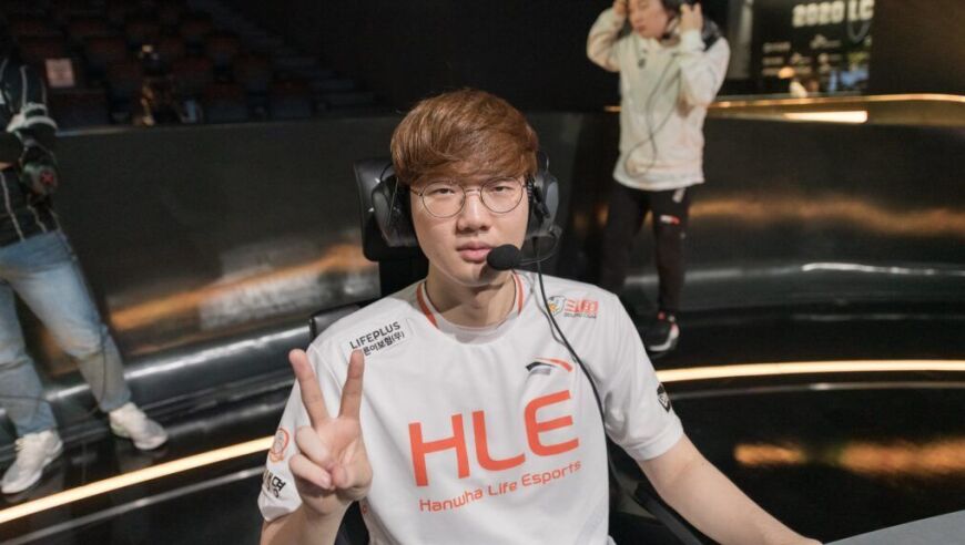 Gumayusi疑似续约T1两年，AL经理爱笑辟谣369加盟，哥哥要休息？