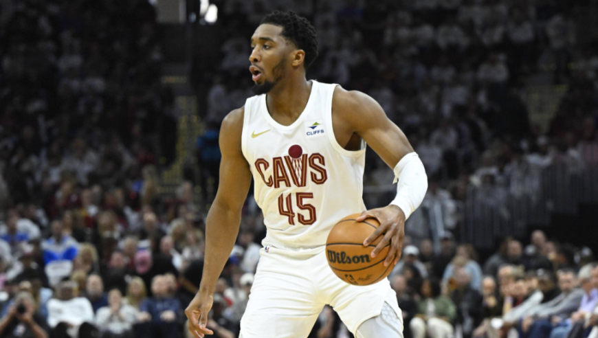 欢迎登哥！骑士米切尔vs快船29分9助攻集锦：三节打崩哈登老东家