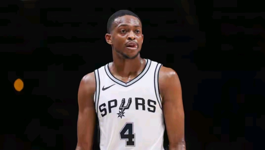 联盟最快跑车回来了！福克斯赛季首秀即杀疯，14中9关键突破杀死比赛