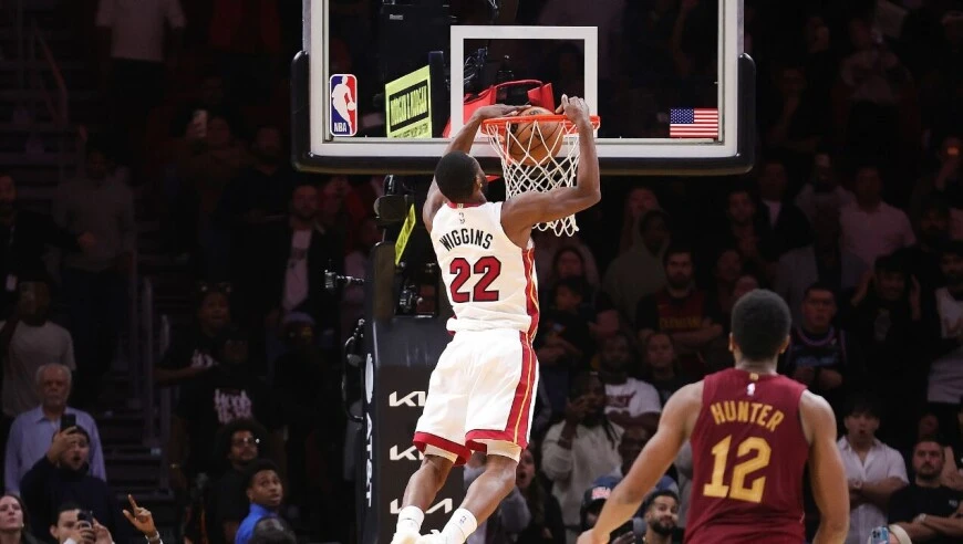 【原声】11日NBA十佳球 维金斯0.4秒空接绝杀骑士 贝恩高难三分绝杀开拓者