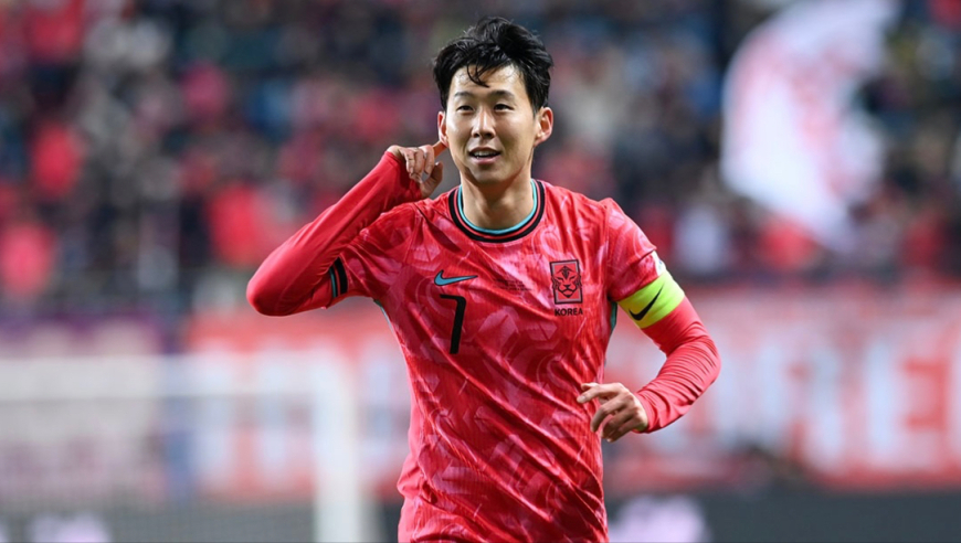 十分角！孙兴慜友谊赛“神级”任意球 皮球划出美妙弧线直挂死角