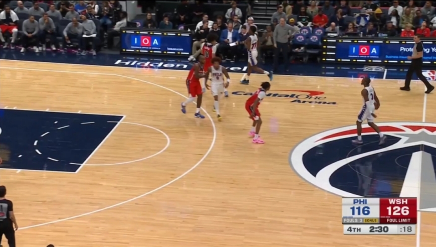 这是什么剧本！76人奇才最后2分30秒+加时，格兰姆斯连飙关键球神奇逆转