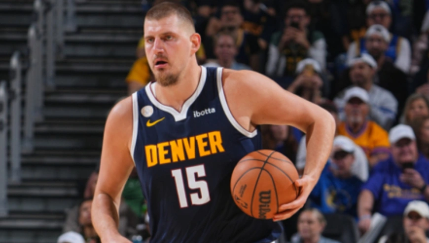 主打星 | 地表最强1打5！约基奇55+12撕碎快船，第一人实至名归