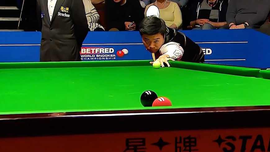 体坛记忆｜ 两颗球的噩梦斯诺，丁俊晖为进决赛釜底抽薪，对手失败后恼羞成怒 (1)