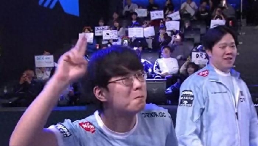 他曾是T1的AD，拿过冠军，如今却在连累T1，Faker看了都难受