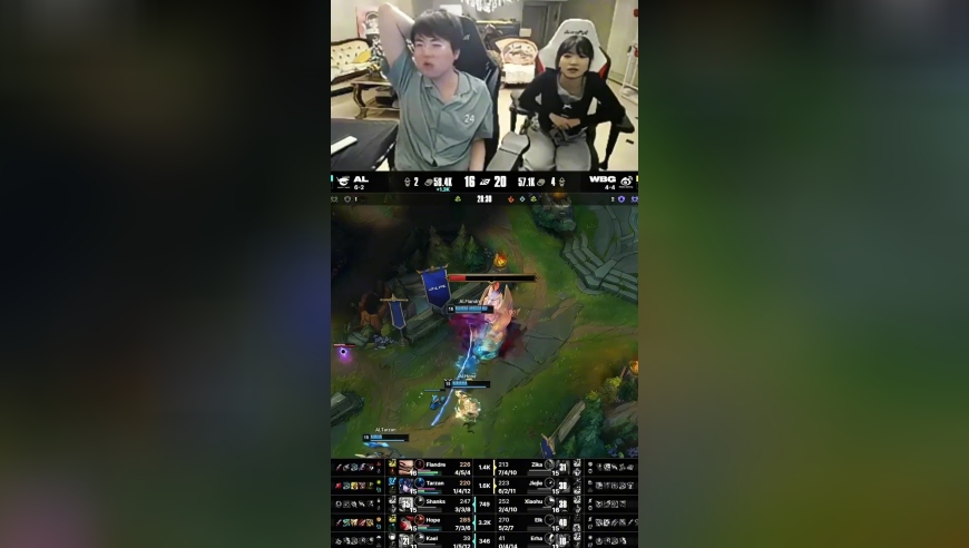 痛失好局！姿态解说AL对战WBG第三局 zika上单维鲁斯前期领先两千经济,结果中后期团战连续被秒,圣枪哥狼狗团战游龙AL落后6k经济完成翻盘