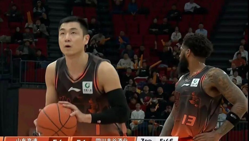 拿600万！全场得2分，正负值-8，邱彪怒批：国内核心没有好好打球