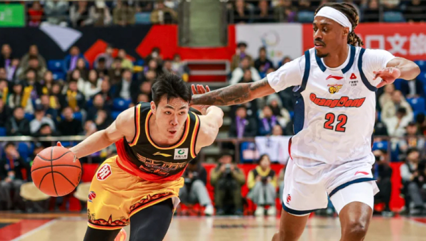 坑惨杜锋！广东等了大半赛季等了个水货，球迷：裁掉他补强大外