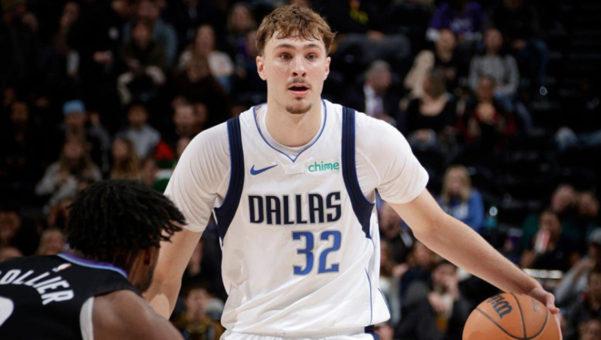 弗拉格轰42分7板6助！成历史首位18岁40分先生 连创纪录比肩詹科