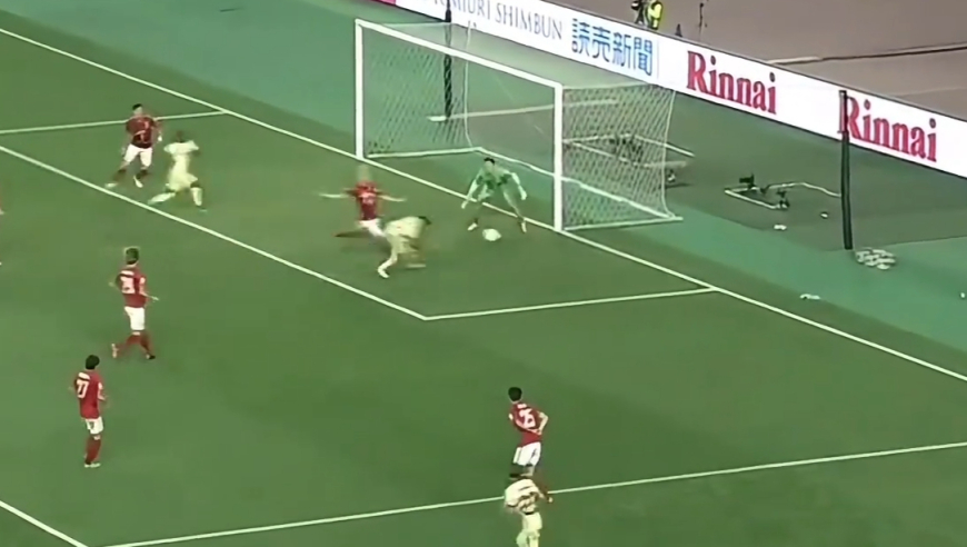 广州恒大世俱杯经典战，保利尼奥绝杀，郜林替补奇兵｜体坛记忆