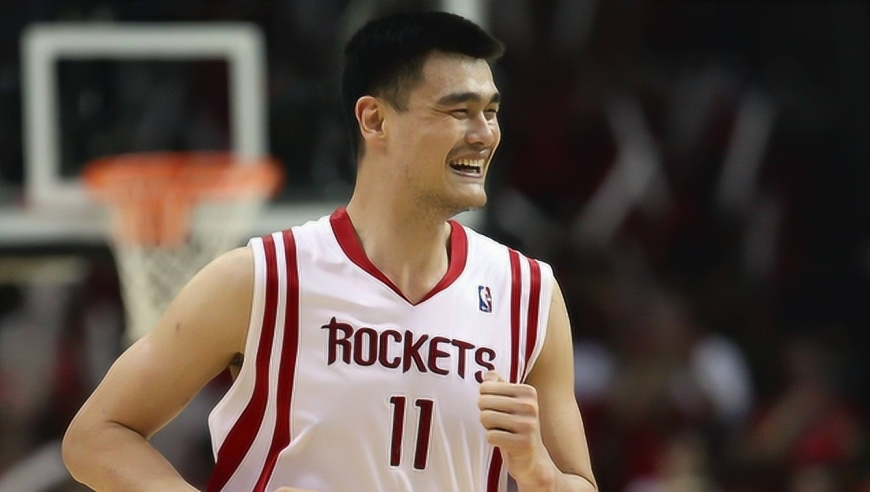 还是这会好看！06年火箭对奇才 姚明狂砍25+14率队获胜