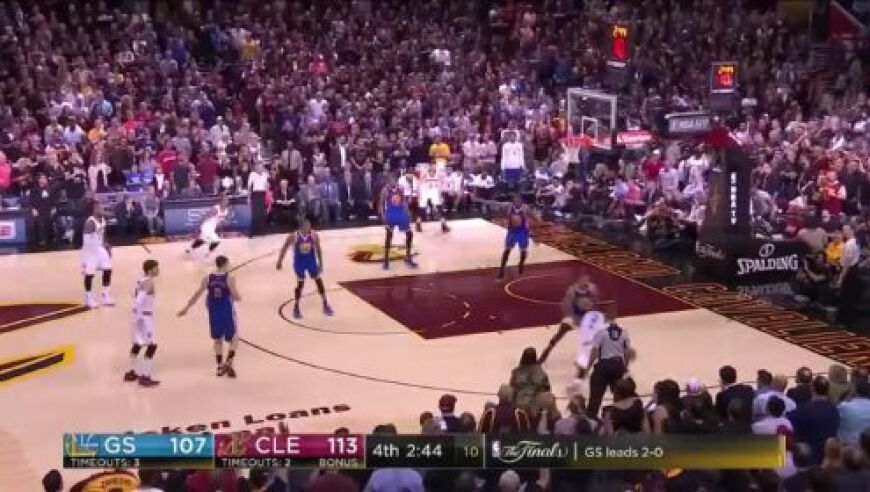 NBA总决赛历史传奇制胜时刻 杜兰特死神镰刀出鞘迎射詹姆斯杀死比赛