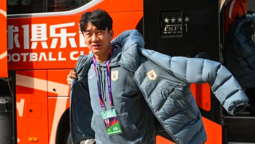 被前国脚戴琳欠钱球迷已离世，家属控诉戴琳发语音谩骂，拿个位数金额羞辱人