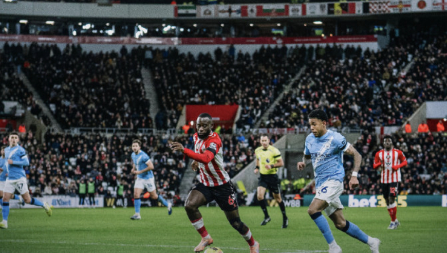 哈兰德成罪人！12亿欧曼城已落后阿森纳4分：8连胜终结 瓜帅狂批人