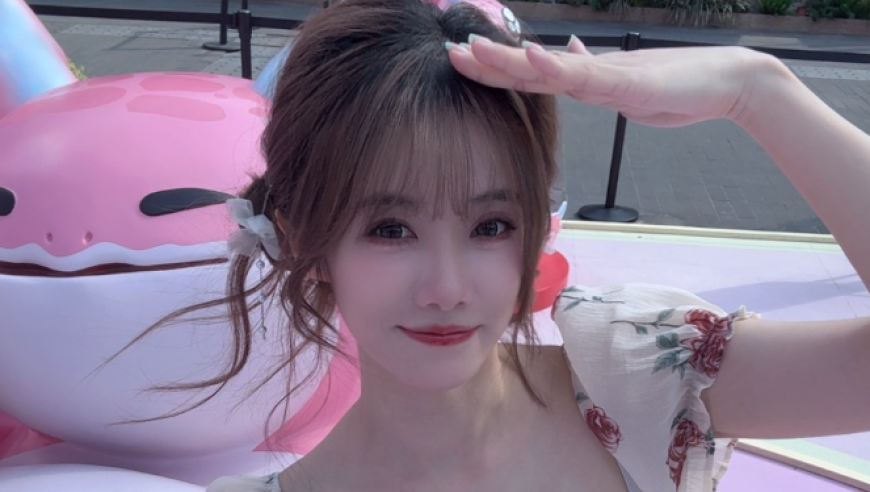 【LPL老婆】小钰可爱碎花裙，美得让人融化了