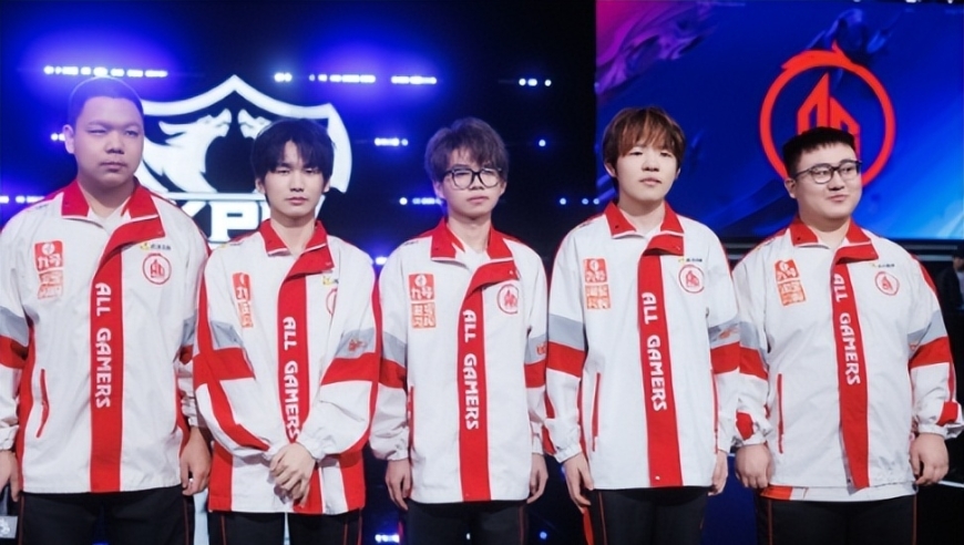 AG杀回S组，老板菲姐亲自鼓励请吃大餐，再战WB有望重建王朝