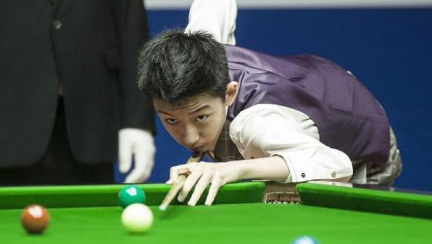 中国斯诺克4胜2负！吴宜泽4-0大胜，江俊爆冷塞尔比，TOP16翻车!