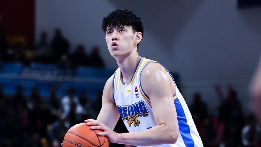 北京又遭爆冷吞连败！史密斯45+9+9关键三分 周琦9+10杰曼34分