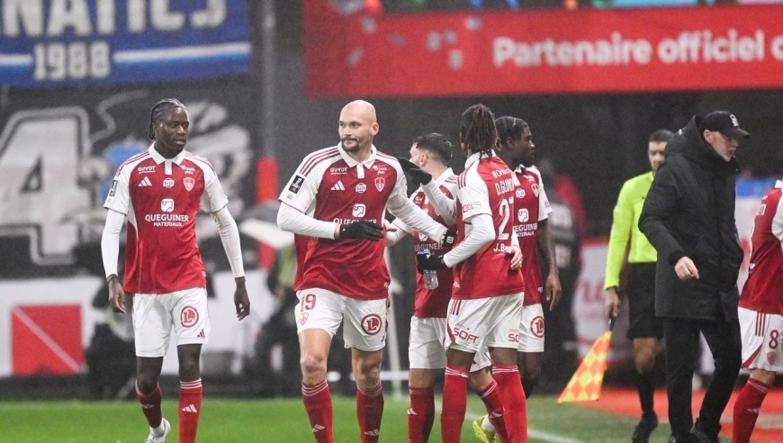 随着马赛爆大冷门0-2，法甲最新积分榜出炉