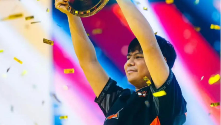 纯粹的格斗&ldquo;游戏家&rdquo;：曾卓君，那个永远不曾下机的&ldquo;小孩&rdquo;