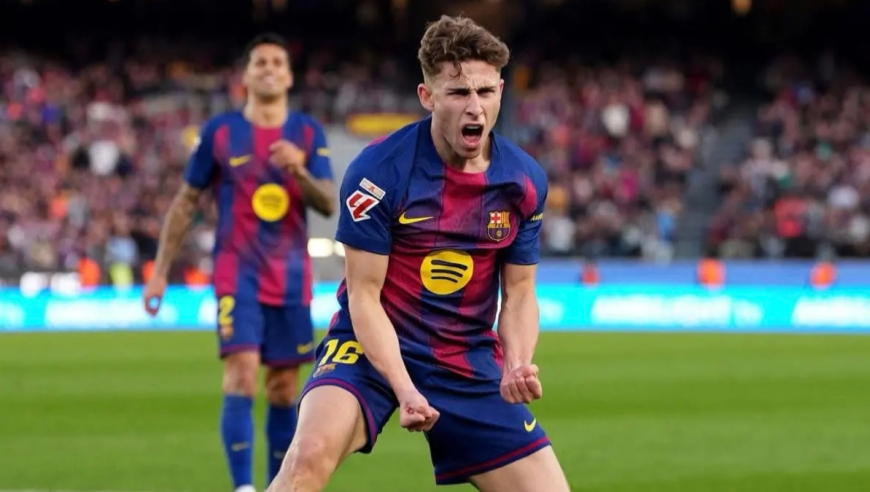 西甲：巴萨3-0莱万特重返榜首 费尔明、贝尔纳尔、德容破门