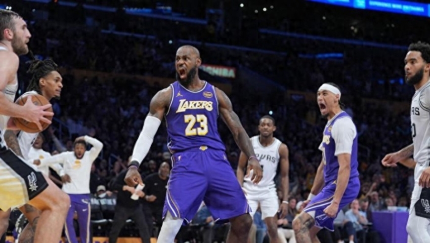 16胜0负！湖人创不败纪录，艾顿影响力真大，詹姆斯也送上赞美