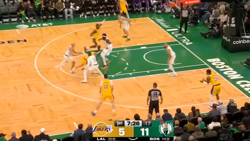 里弗斯面对绿军拿下36分